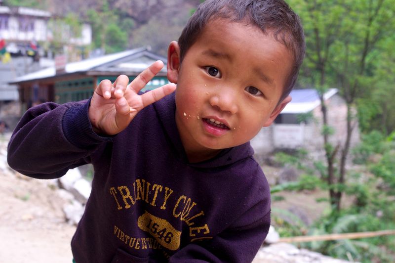 непальский мальчик из Чамже